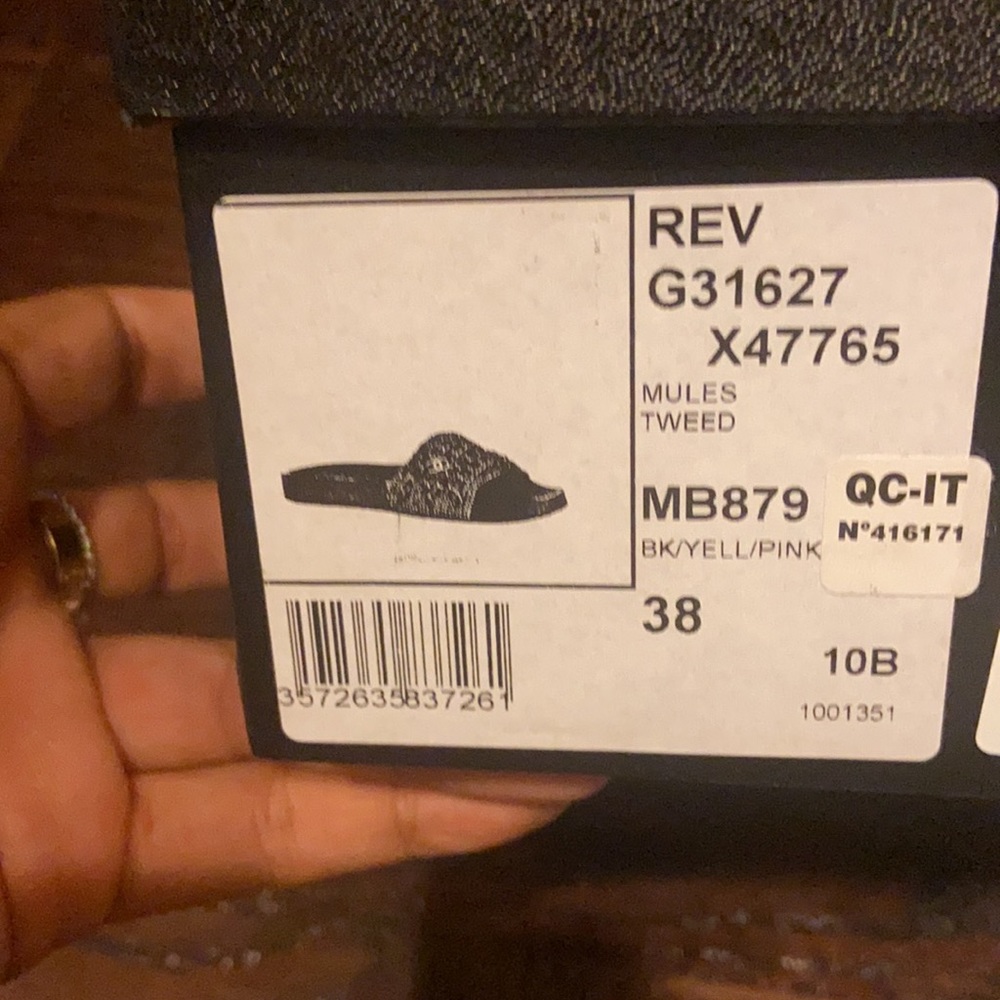 🕸Chanel chain mules🕸 - Picture 3 of 4